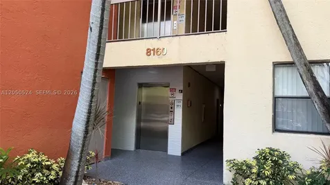 8160 Geneva Court Doral FL 33166