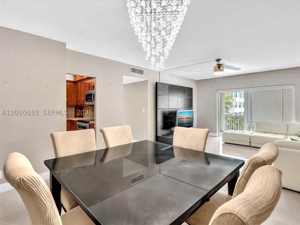 4400 Hillcrest Drive Hollywood FL 33021