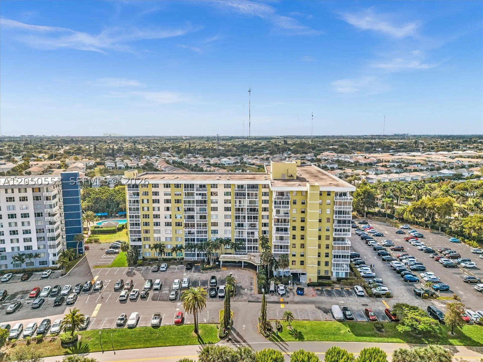 4400 Hillcrest Drive Hollywood FL 33021