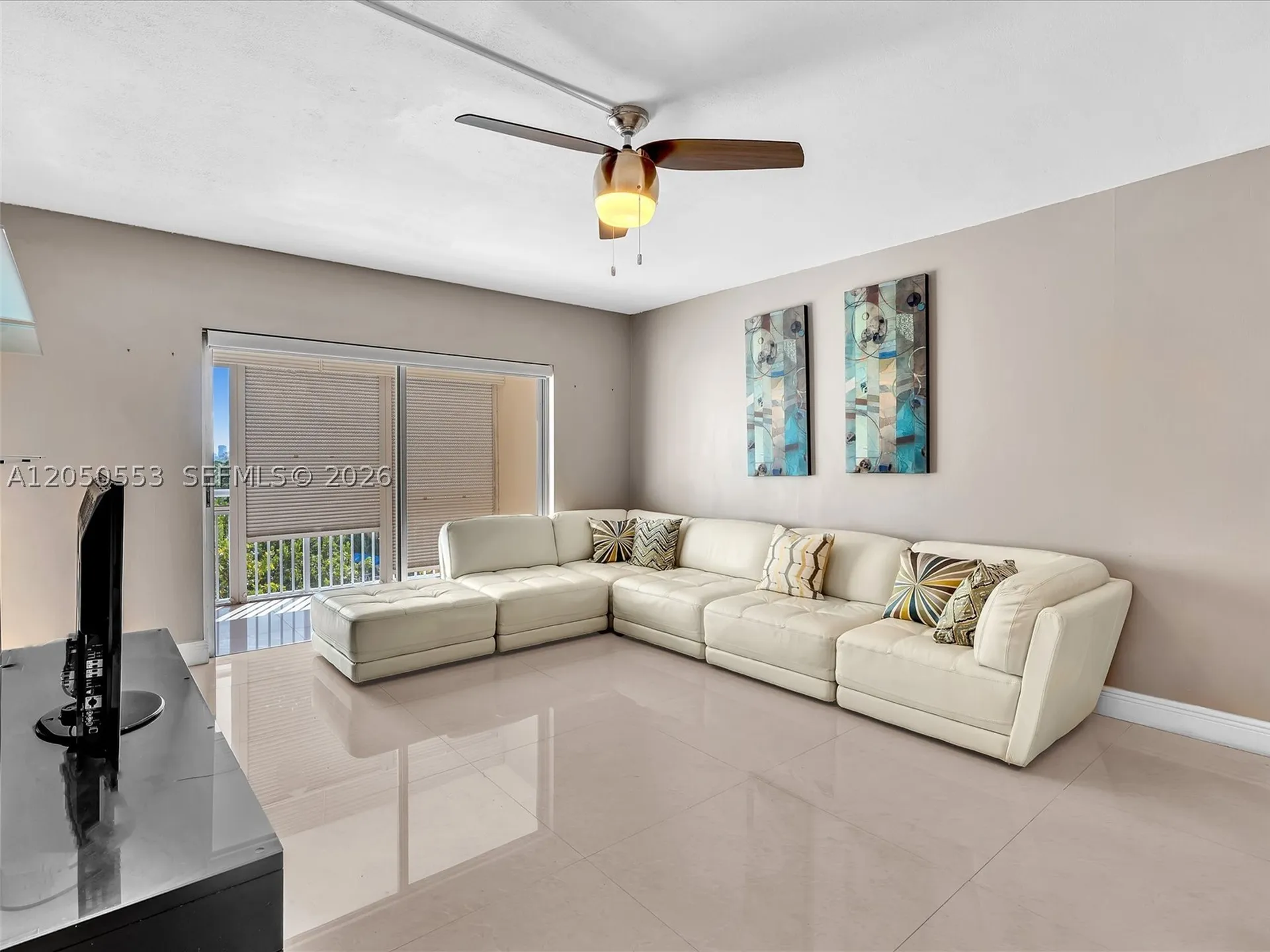 4400 Hillcrest Drive Hollywood FL 33021