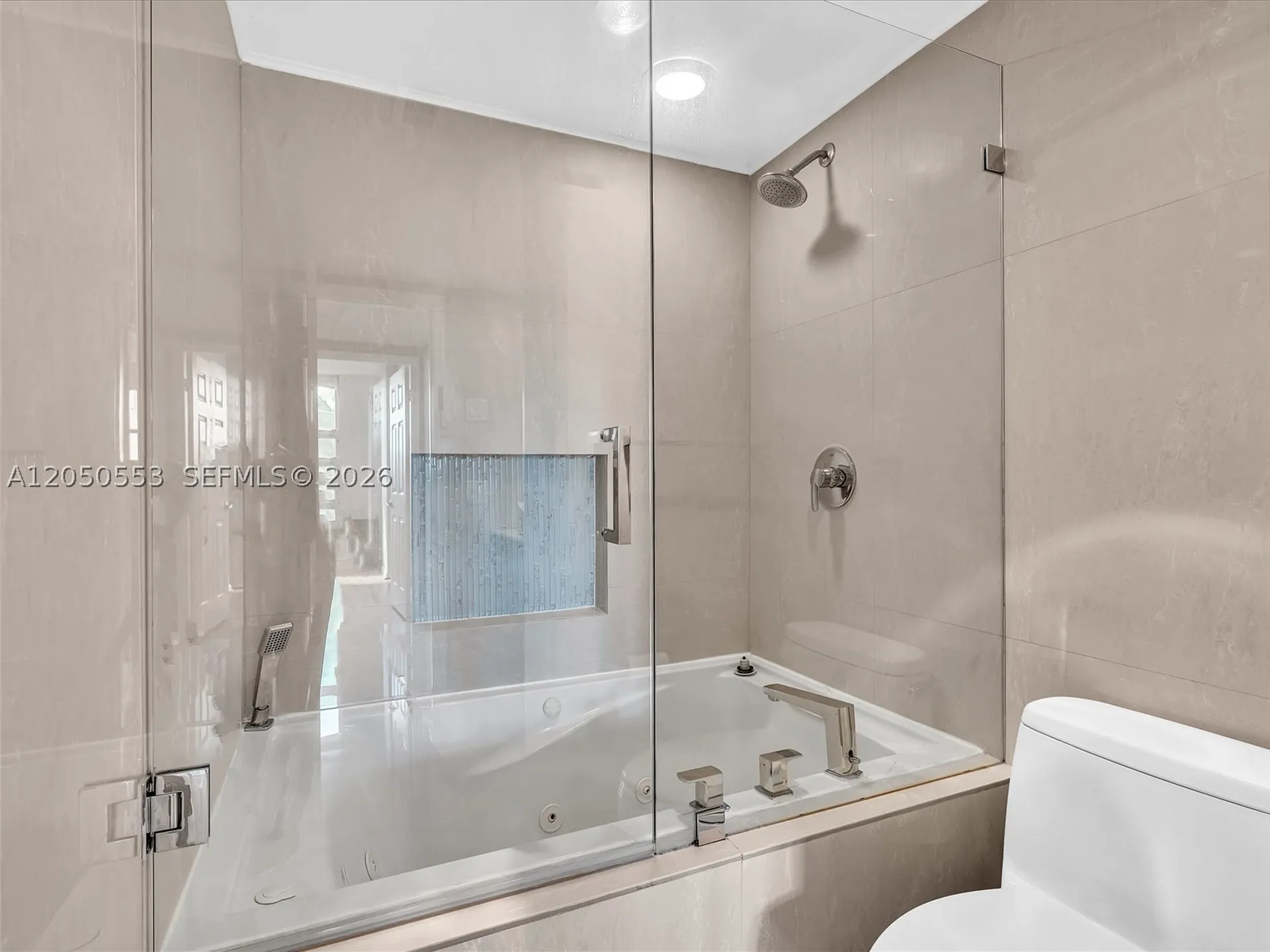 4400 Hillcrest Drive Hollywood FL 33021