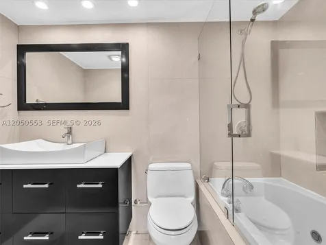 4400 Hillcrest Drive Hollywood FL 33021