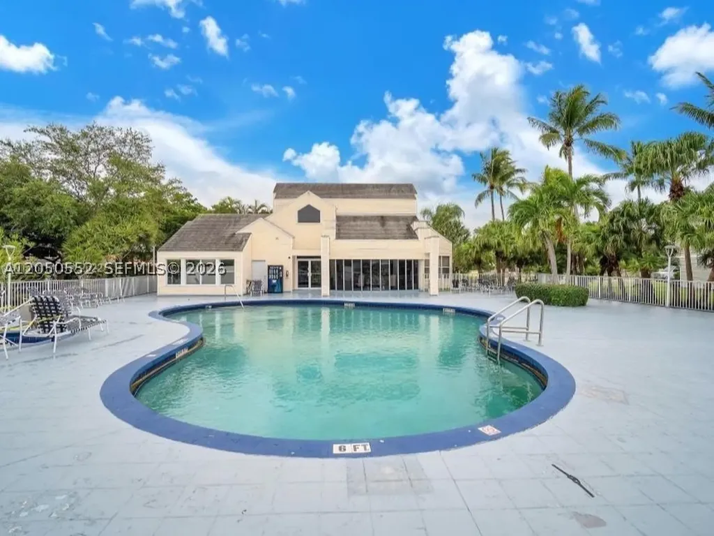 3461 NW 44th Street Oakland Park FL 33309