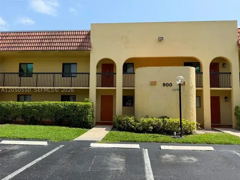 900 SW 9th Street Circle Boca Raton FL 33486