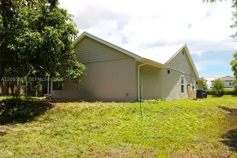 6617 Idlewild Street Fort Myers FL 33966