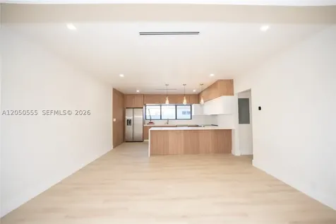 15411 NE 10th Avenue North Miami Beach FL 33162