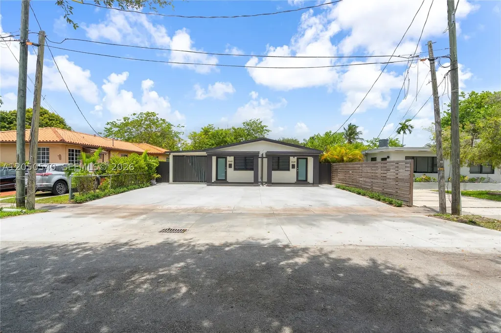 2640 SW 30th Court Miami FL 33133