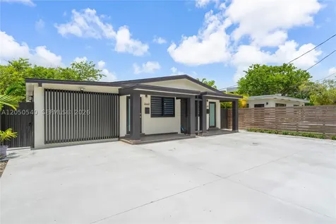 2640 SW 30th Court Miami FL 33133