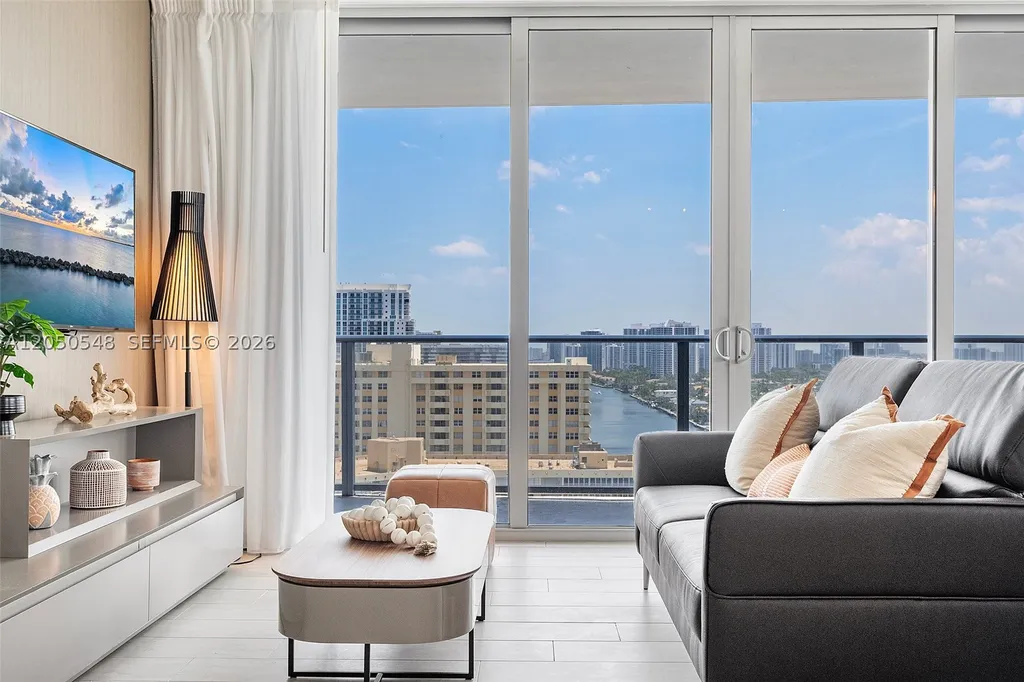 4010 S Ocean Drive Hollywood FL 33019
