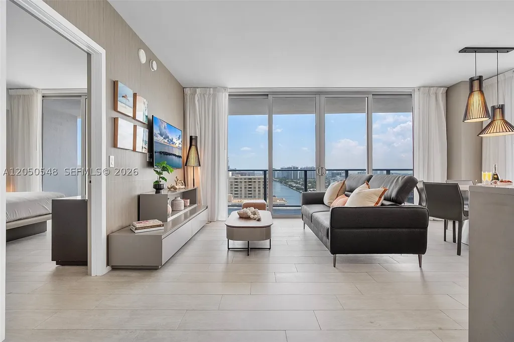 4010 S Ocean Drive Hollywood FL 33019