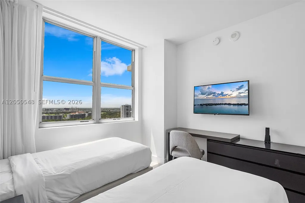 4010 S Ocean Drive Hollywood FL 33019