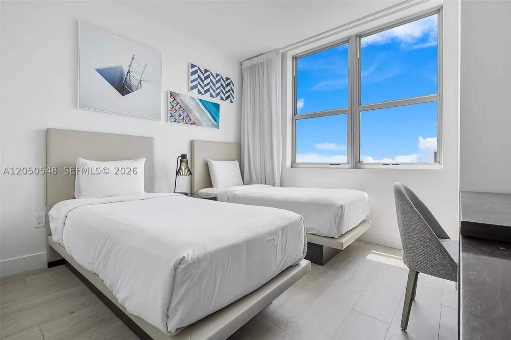 4010 S Ocean Drive Hollywood FL 33019