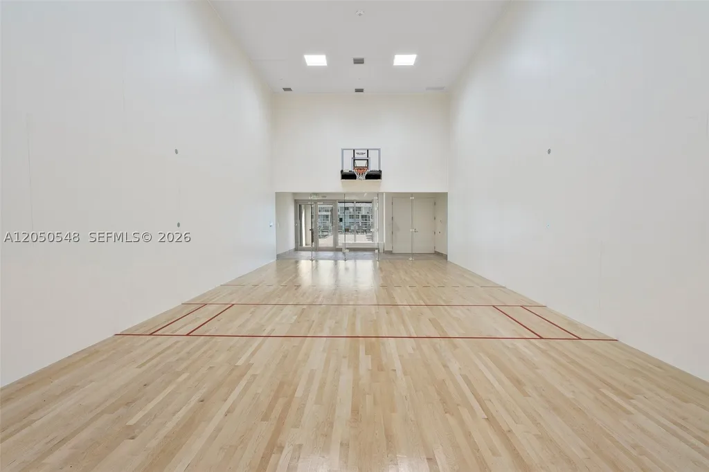 4010 S Ocean Drive Hollywood FL 33019