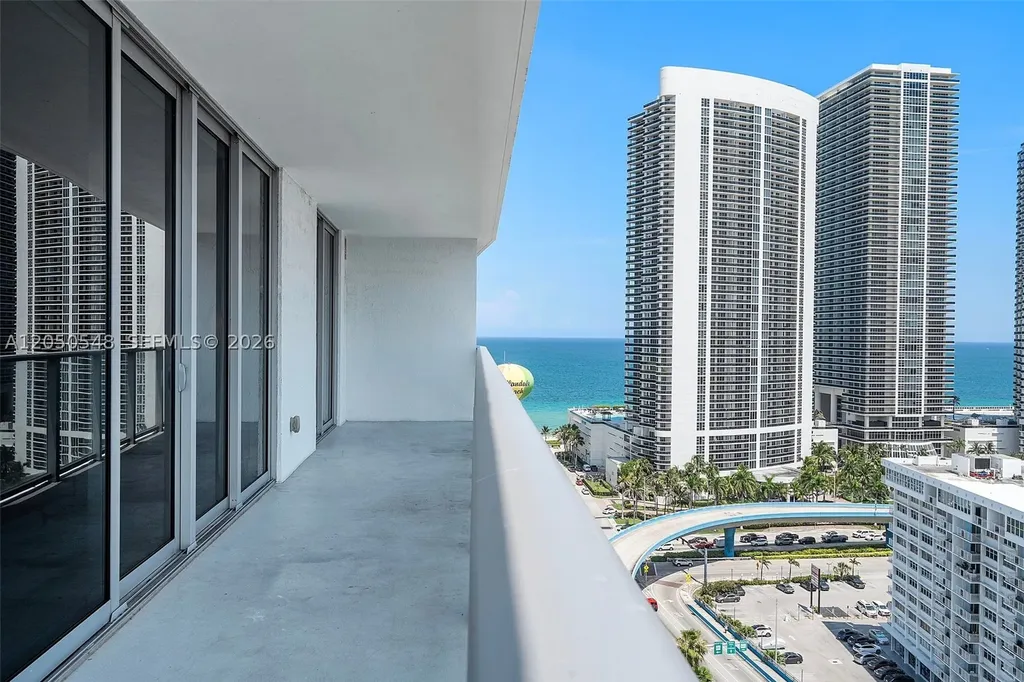 4010 S Ocean Drive Hollywood FL 33019