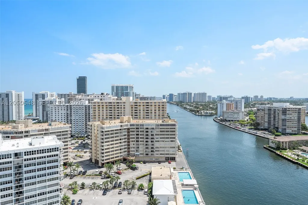 4010 S Ocean Drive Hollywood FL 33019