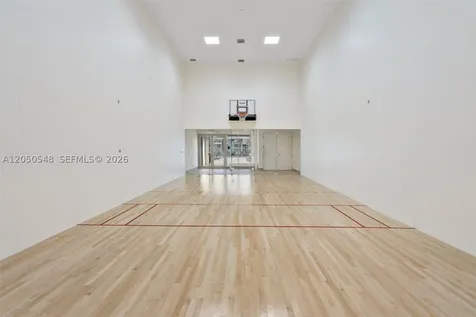 4010 S Ocean Drive Hollywood FL 33019