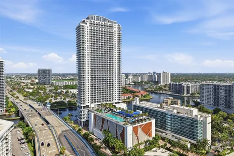4010 S Ocean Drive Hollywood FL 33019