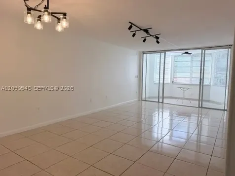 Miami FL 33179
