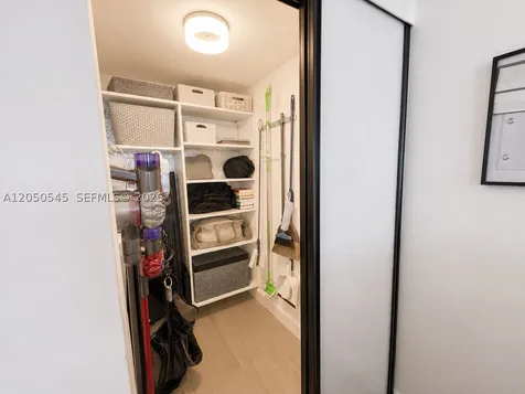 555 NE 15th Street Miami FL 33132