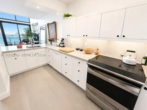 555 NE 15th Street Miami FL 33132