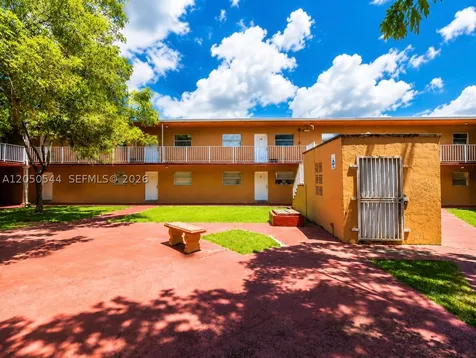 1245 W 24th Street Hialeah FL 33010