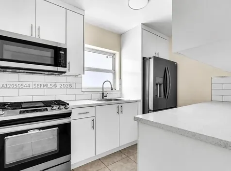 1245 W 24th Street Hialeah FL 33010