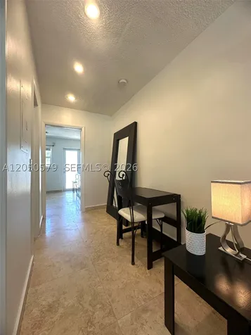 524 Washington Avenue Miami Beach FL 33139