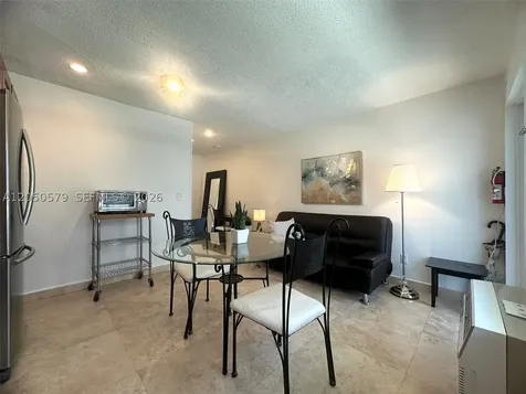 524 Washington Avenue Miami Beach FL 33139