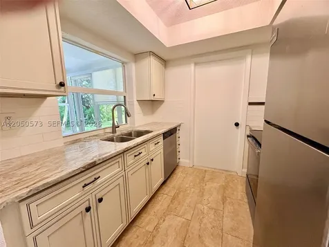 140 NW 27th Street Pompano Beach FL 33064