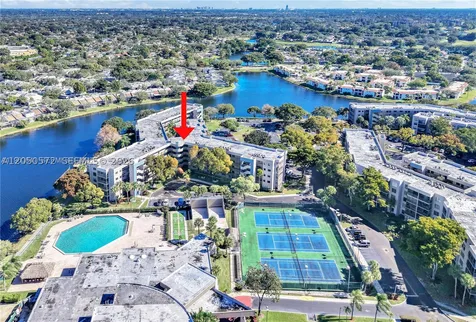 1101 Colony Point Circle Pembroke Pines FL 33026