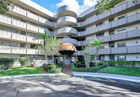 1101 Colony Point Circle Pembroke Pines FL 33026