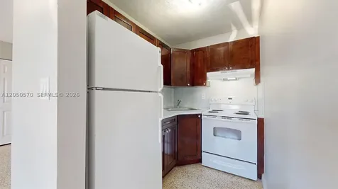 426 NW 13th Avenue Miami FL 33125