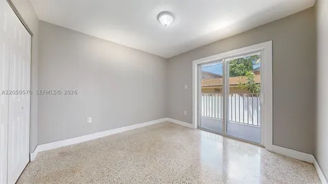 426 NW 13th Avenue Miami FL 33125