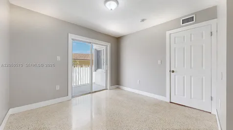 426 NW 13th Avenue Miami FL 33125