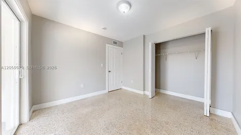 426 NW 13th Avenue Miami FL 33125