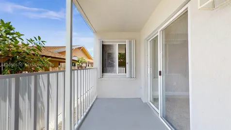 426 NW 13th Avenue Miami FL 33125