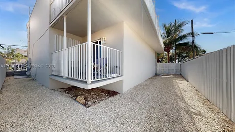 426 NW 13th Avenue Miami FL 33125