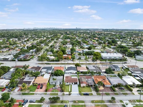 3481 SW 87th Court Miami FL 33165
