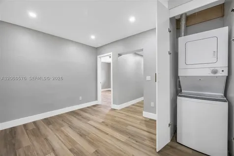 3481 SW 87th Court Miami FL 33165