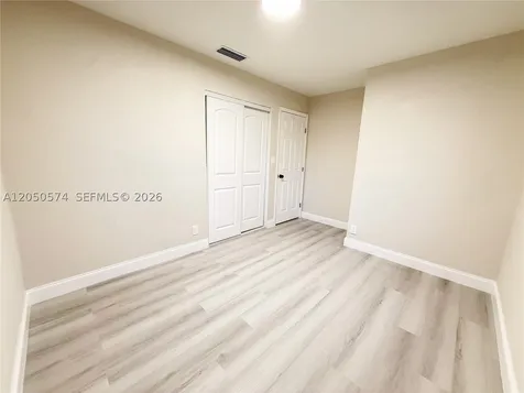 2401 SW 50th Terrace Plantation FL 33317