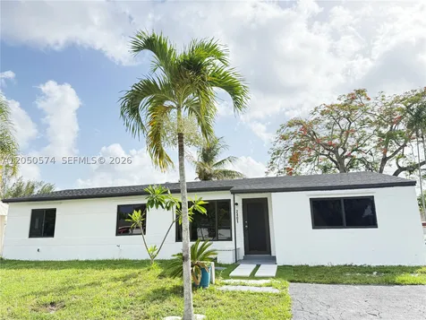 2401 SW 50th Terrace Plantation FL 33317