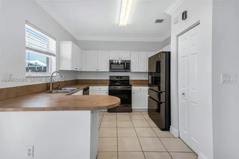9315 SW 221 Street Cutler Bay FL 33190