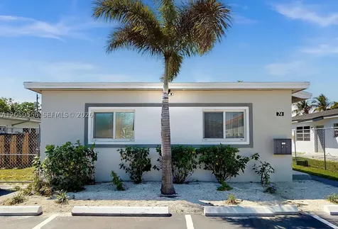 74 W 15th Street Hialeah FL 33010