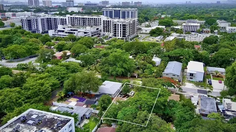 1053 NE 128th Street North Miami FL 33161