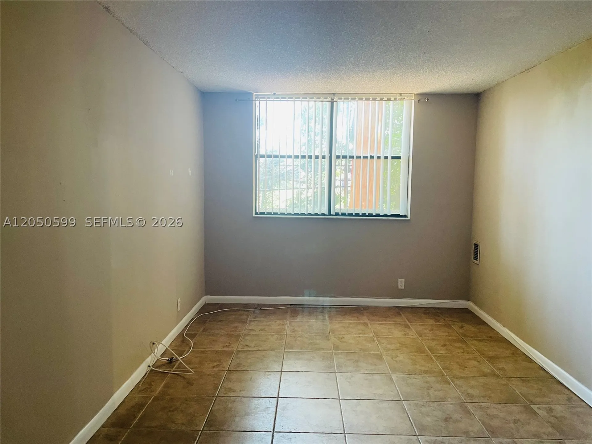 2401 Riverside Drive Coral Springs FL 33065