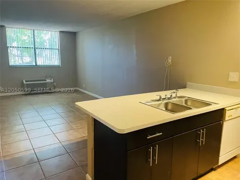 2401 Riverside Drive Coral Springs FL 33065