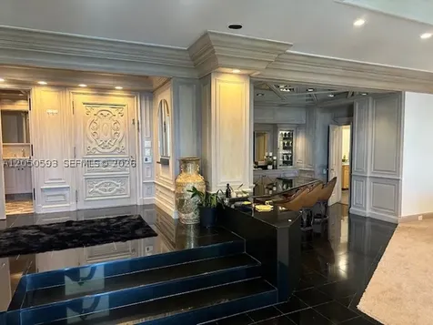 11111 Biscayne Boulevard Miami FL 33181