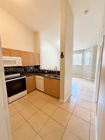 1652 SE 28th Street Homestead FL 33035