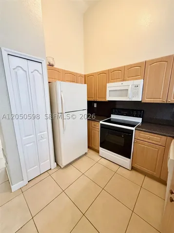 1652 SE 28th Street Homestead FL 33035