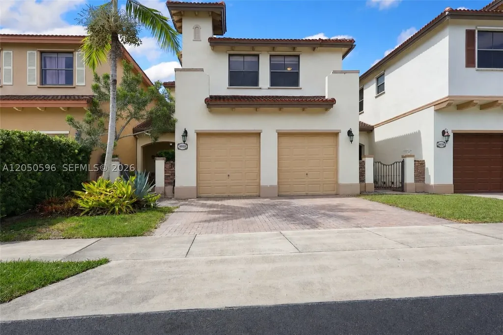 8932 SW 228th Lane Cutler Bay FL 33190